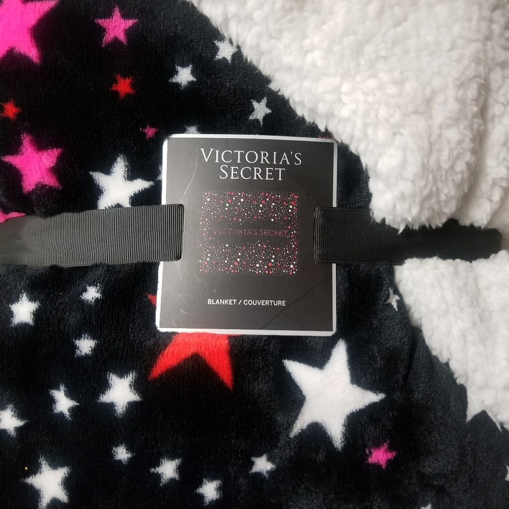 Victoria's Secret Star Throw Blanket Fleece Lining
